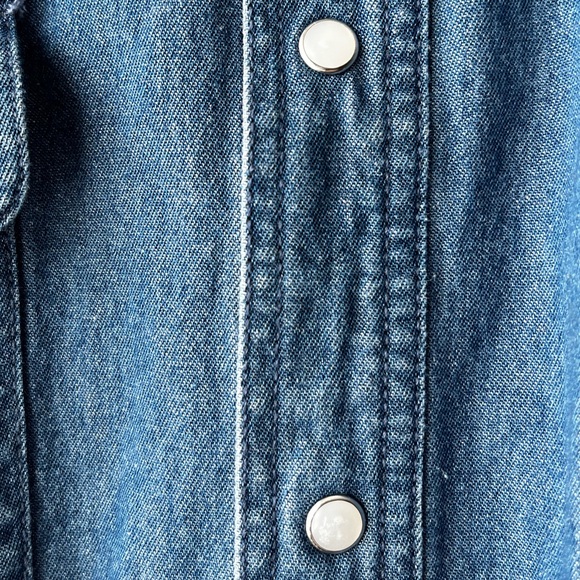 Dakota Pearl Snap Denim Button Up - Picture 3 of 8